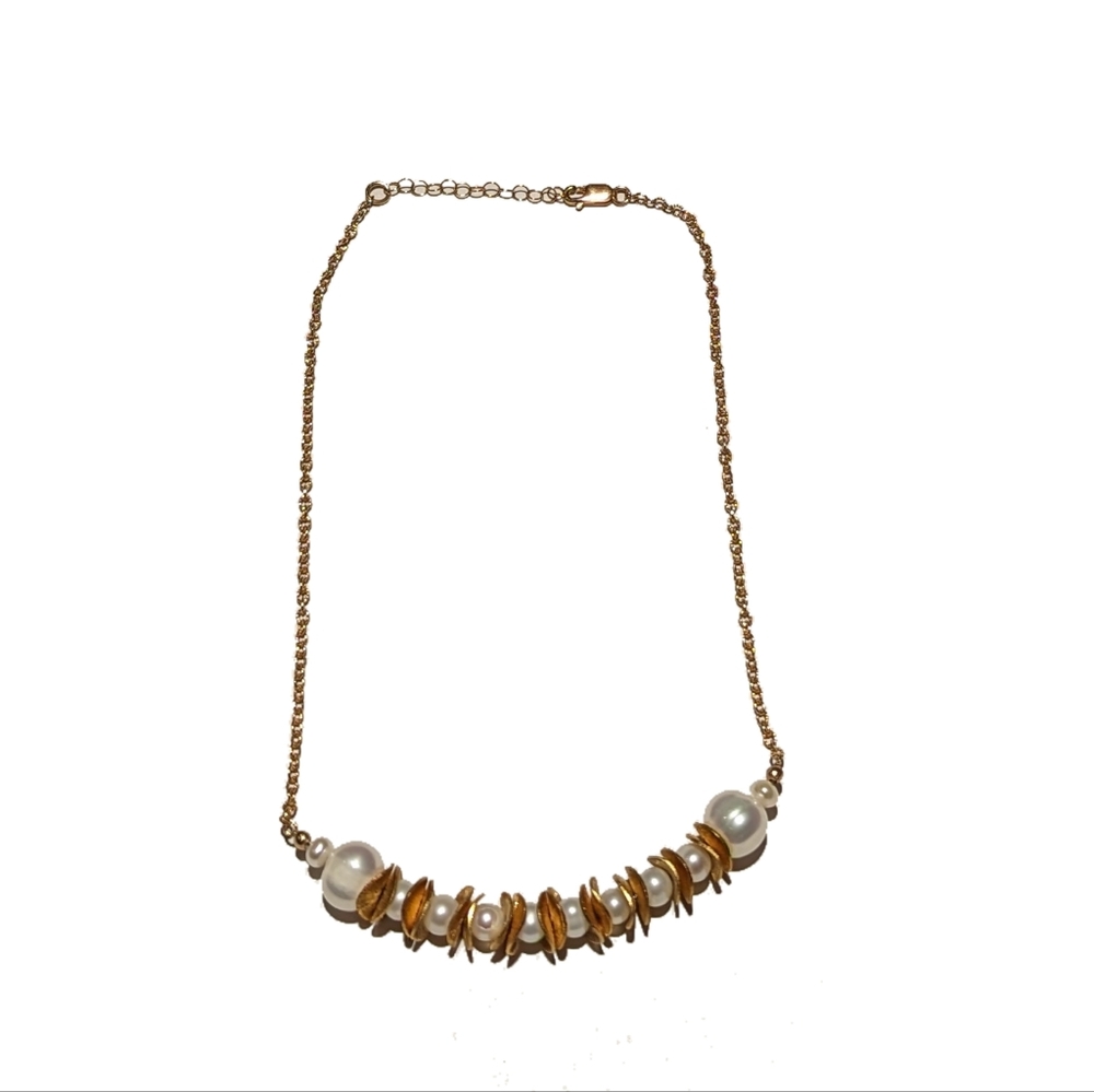 Gold Plated Brushed Discs and Freshwater Pearl Necklace
